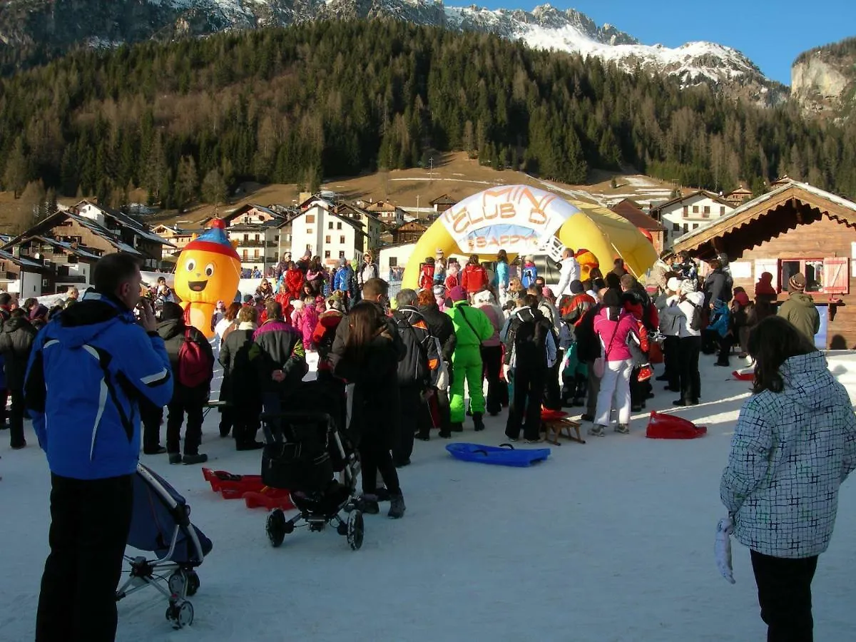Apartment Appartamento Centrale Sappada Italy
