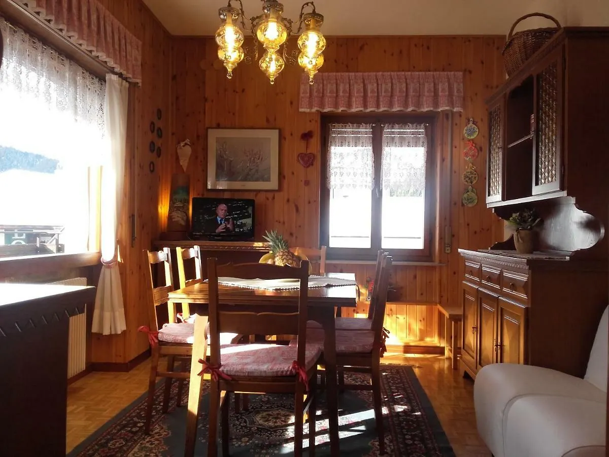 Apartment Appartamento Centrale Sappada Italy