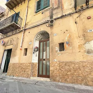 monfenera-little-apartments.sicilyhotelsitaly.net/